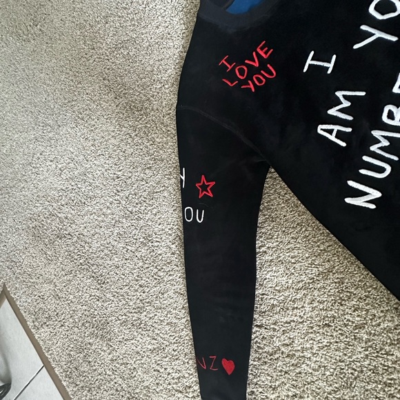 Kenzo long sleeve (I am your #1 fan) - Picture 3 of 8